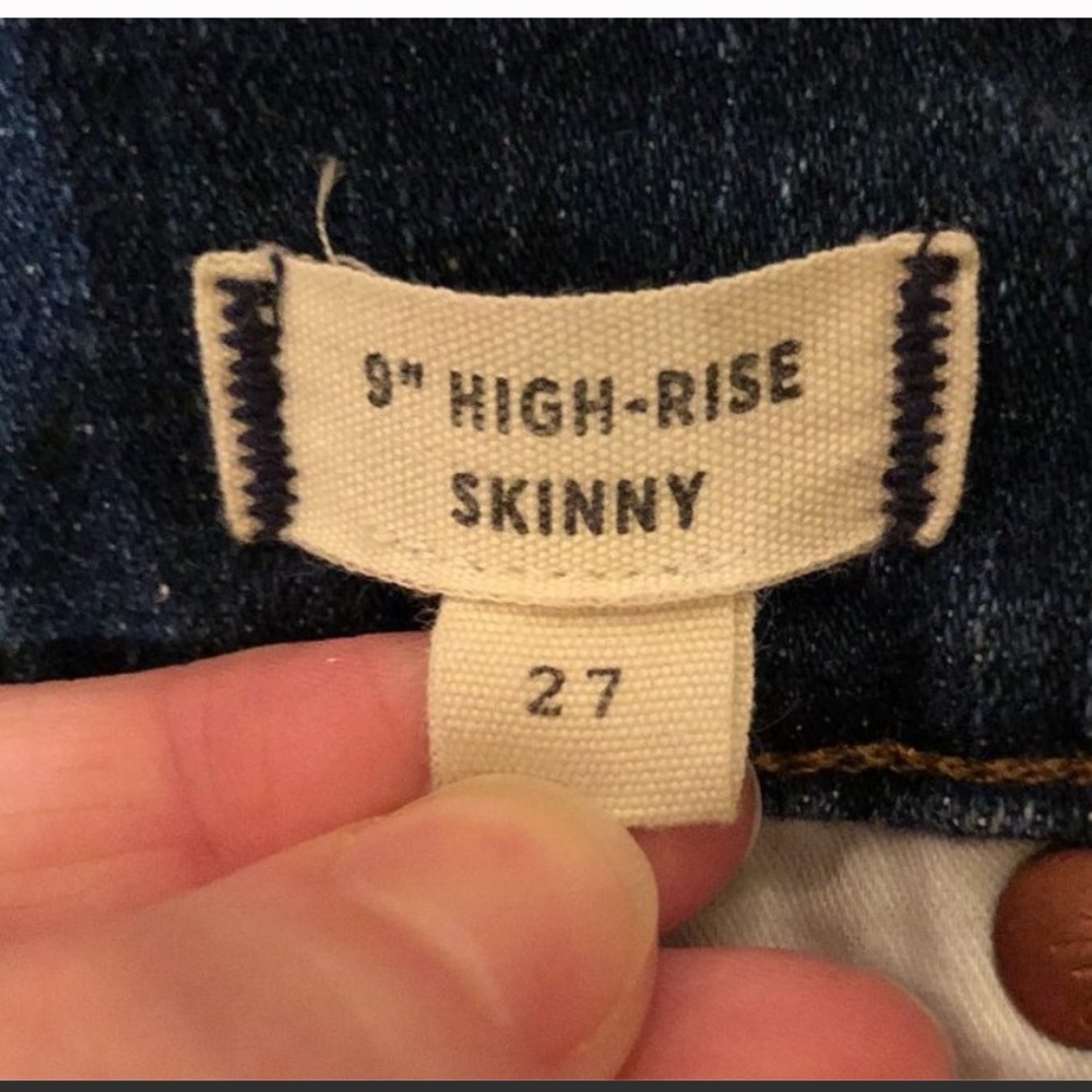 Madewell 9 Inch High Rise Skinny Rip & Repair York - Picture 3 of 6